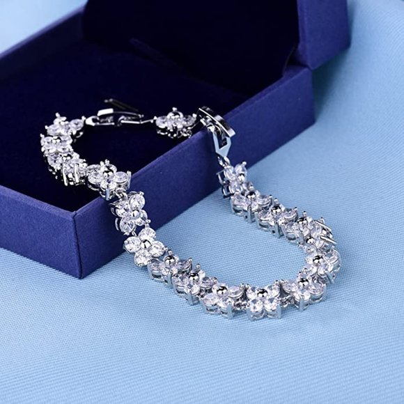 Fashion Tennis Bracelet Swarovski Elements Crystal Round Crystal Red Bracelet